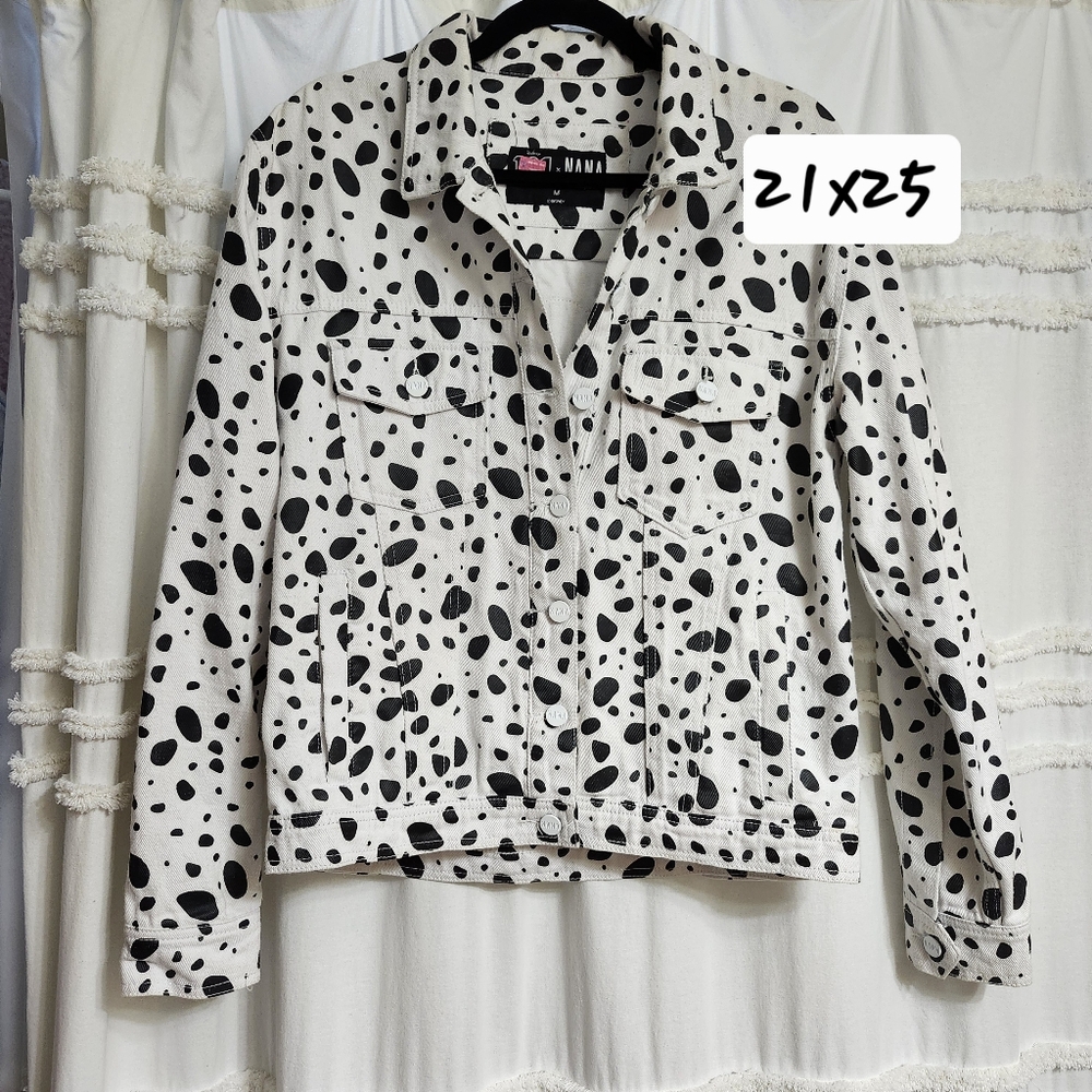 Rare, 101 Dalmations X Nana Judy Denim Jacket. Size Medium. Nwot